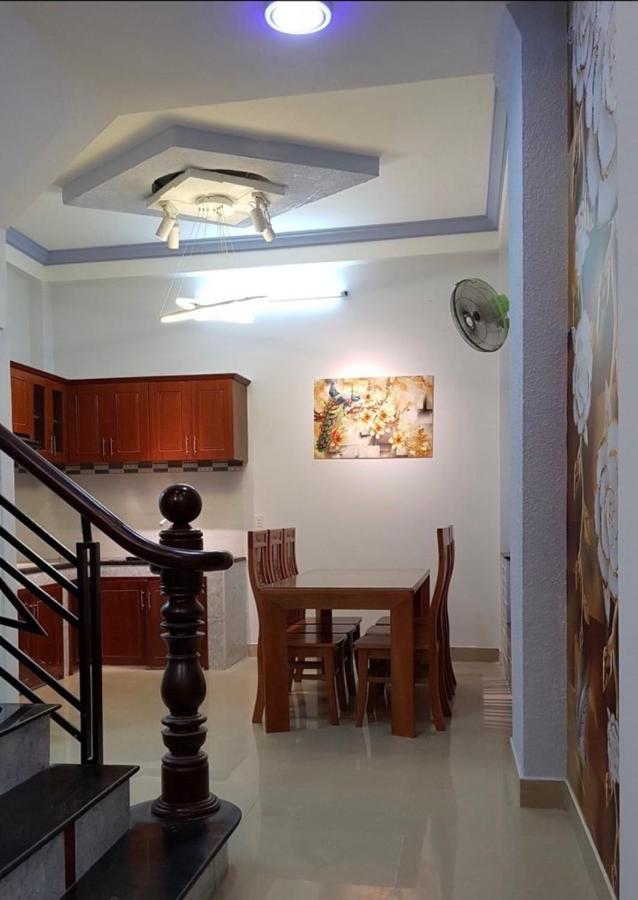 Lucky Homestay Sai Gon Airport & Gan Benh Vien 175 Ho Či Minovo Město Exteriér fotografie